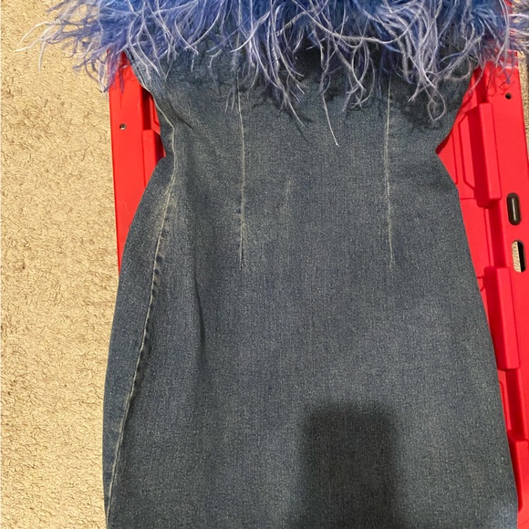 Sexy Jean Feather Dress - Picture 2 of 3
